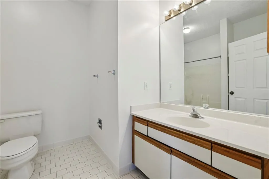 5996 Mitchell Road Unit 20, Atlanta, Georgia 30328, 3 Bedrooms Bedrooms, ,3 BathroomsBathrooms,Residential,Sold,5996 Mitchell Road Unit 20,7718559