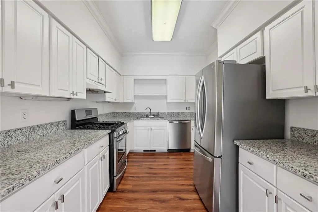 5996 Mitchell Road Unit 20, Atlanta, Georgia 30328, 3 Bedrooms Bedrooms, ,3 BathroomsBathrooms,Residential,Sold,5996 Mitchell Road Unit 20,7718559