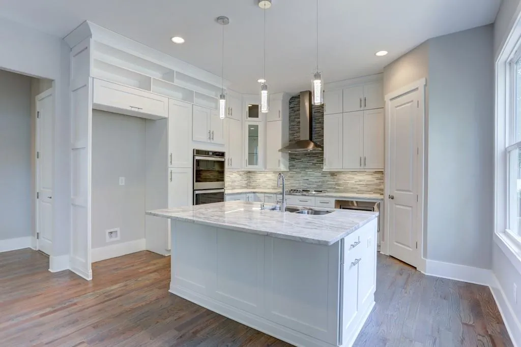 620 Carriage Drive, Sandy Springs, Georgia 30328, 5 Bedrooms Bedrooms, ,4 BathroomsBathrooms,Residential,Sold,620 Carriage Drive,6588187