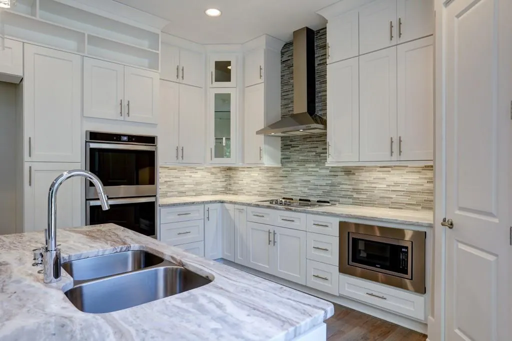 620 Carriage Drive, Sandy Springs, Georgia 30328, 5 Bedrooms Bedrooms, ,4 BathroomsBathrooms,Residential,Sold,620 Carriage Drive,6588187