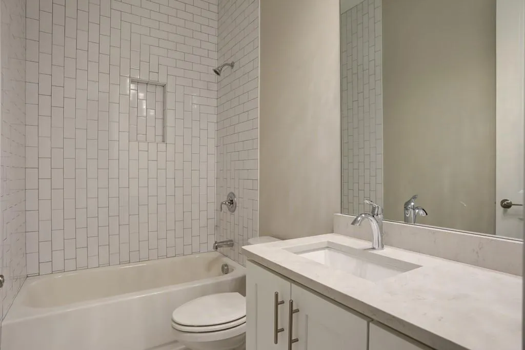 620 Carriage Drive, Sandy Springs, Georgia 30328, 5 Bedrooms Bedrooms, ,4 BathroomsBathrooms,Residential,Sold,620 Carriage Drive,6588187