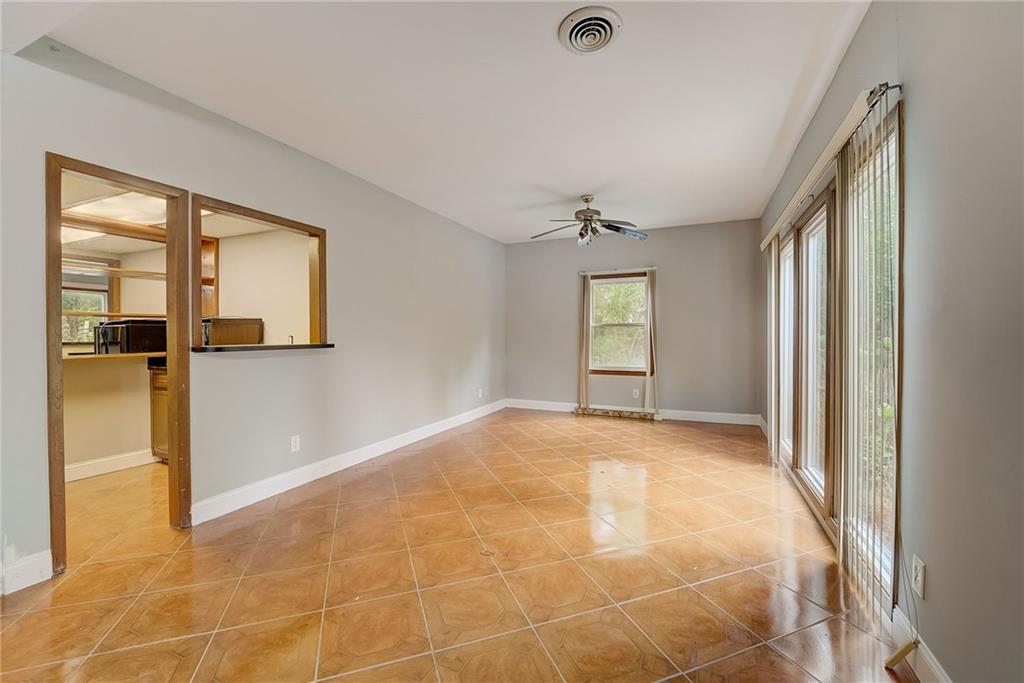 5005 Willow Bluff Drive, Sandy Springs, Georgia 30350, 7 Bedrooms Bedrooms, ,4 BathroomsBathrooms,Residential,Sold,5005 Willow Bluff Drive,7309603