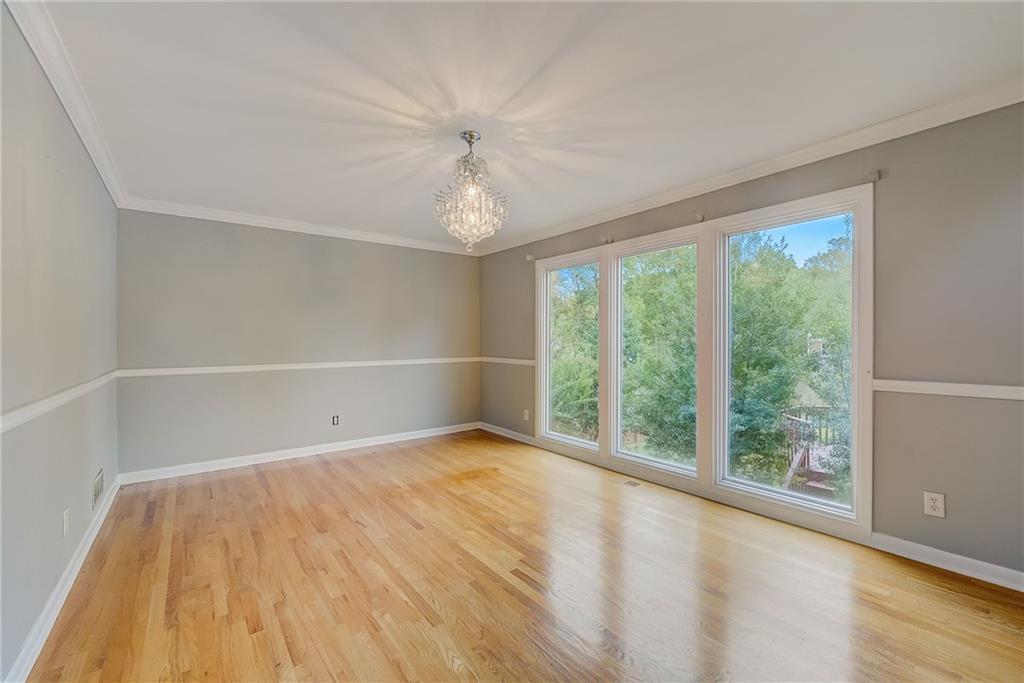 5005 Willow Bluff Drive, Sandy Springs, Georgia 30350, 7 Bedrooms Bedrooms, ,4 BathroomsBathrooms,Residential,Sold,5005 Willow Bluff Drive,7309603