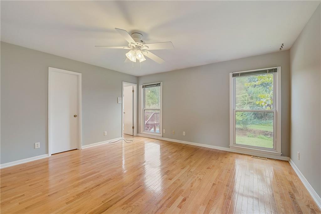 5005 Willow Bluff Drive, Sandy Springs, Georgia 30350, 7 Bedrooms Bedrooms, ,4 BathroomsBathrooms,Residential,Sold,5005 Willow Bluff Drive,7309603