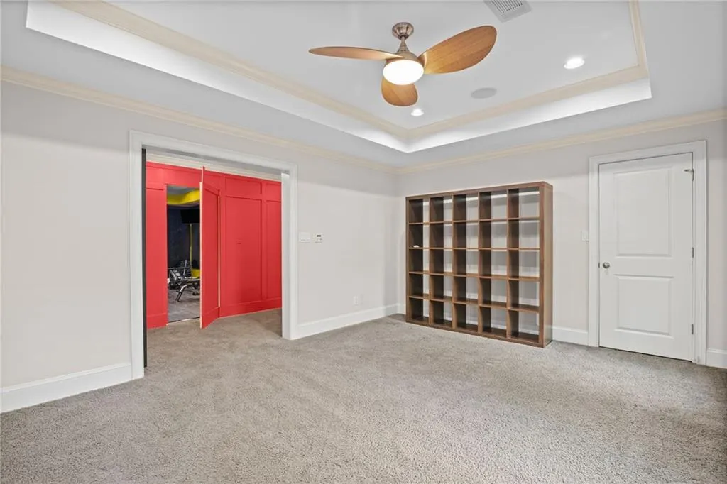 Additional bedroom, office or flex area for versatile living