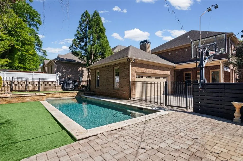 94 W Belle Isle Road, Atlanta, Georgia 30342, 6 Bedrooms Bedrooms, ,4 BathroomsBathrooms,Residential,For Sale,94 W Belle Isle Road,7736586