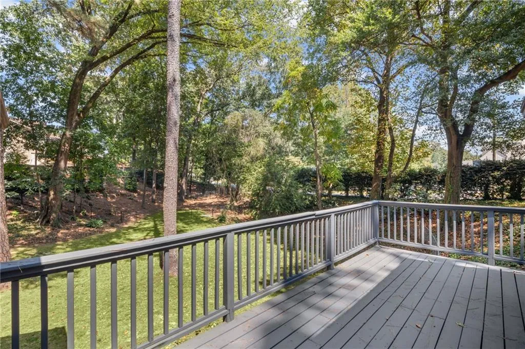 965 Heards Ferry Road, Atlanta, Georgia 30328, 4 Bedrooms Bedrooms, ,3 BathroomsBathrooms,Residential,For Sale,965 Heards Ferry Road,7649962