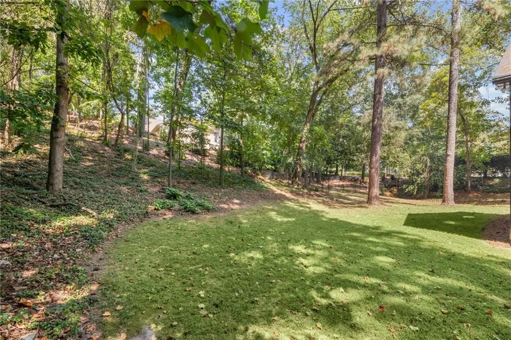 965 Heards Ferry Road, Atlanta, Georgia 30328, 4 Bedrooms Bedrooms, ,3 BathroomsBathrooms,Residential,For Sale,965 Heards Ferry Road,7649962