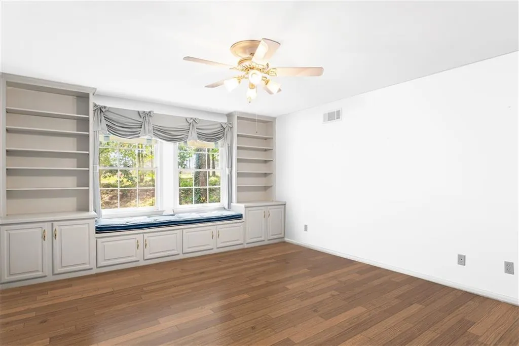 2 on main and virtually renovated