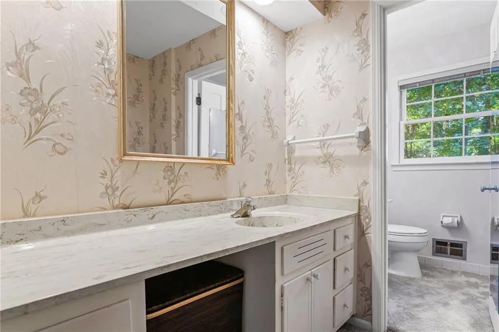 965 Heards Ferry Road, Atlanta, Georgia 30328, 4 Bedrooms Bedrooms, ,3 BathroomsBathrooms,Residential,For Sale,965 Heards Ferry Road,7649962