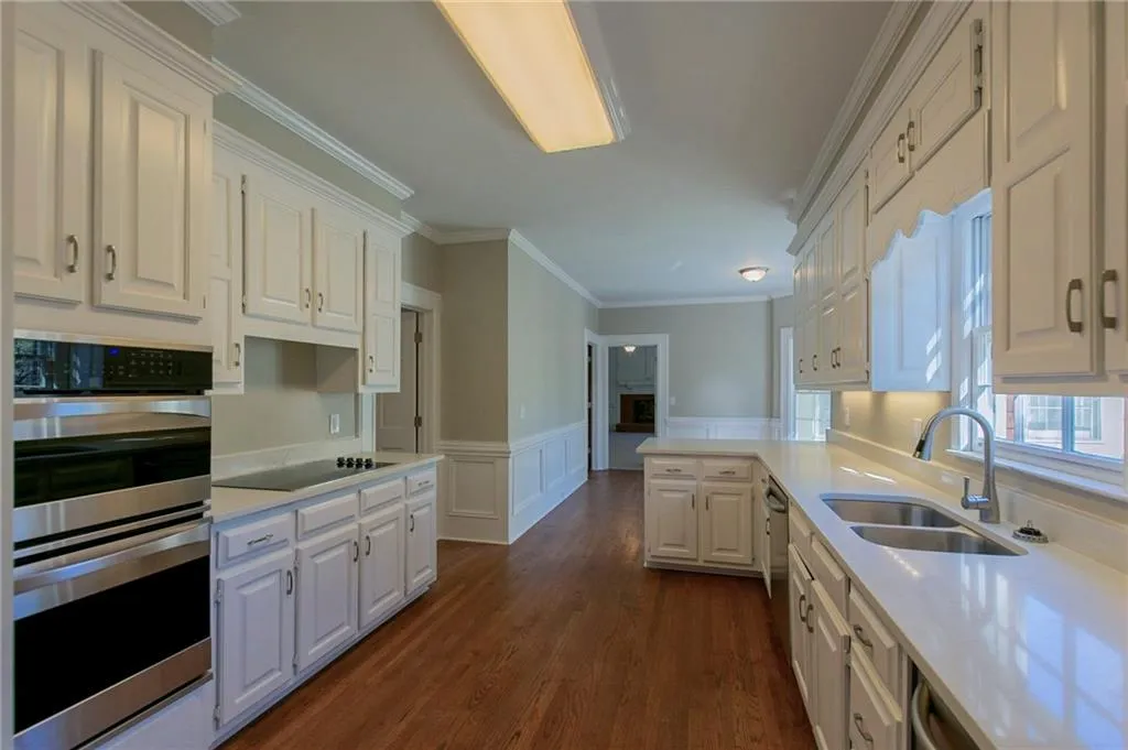 1865 Redbourne Drive, Sandy Springs, Georgia 30350, 4 Bedrooms Bedrooms, ,2 BathroomsBathrooms,Residential,Sold,1865 Redbourne Drive,6987461