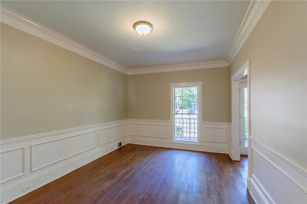 1865 Redbourne Drive, Sandy Springs, Georgia 30350, 4 Bedrooms Bedrooms, ,2 BathroomsBathrooms,Residential,Sold,1865 Redbourne Drive,6987461
