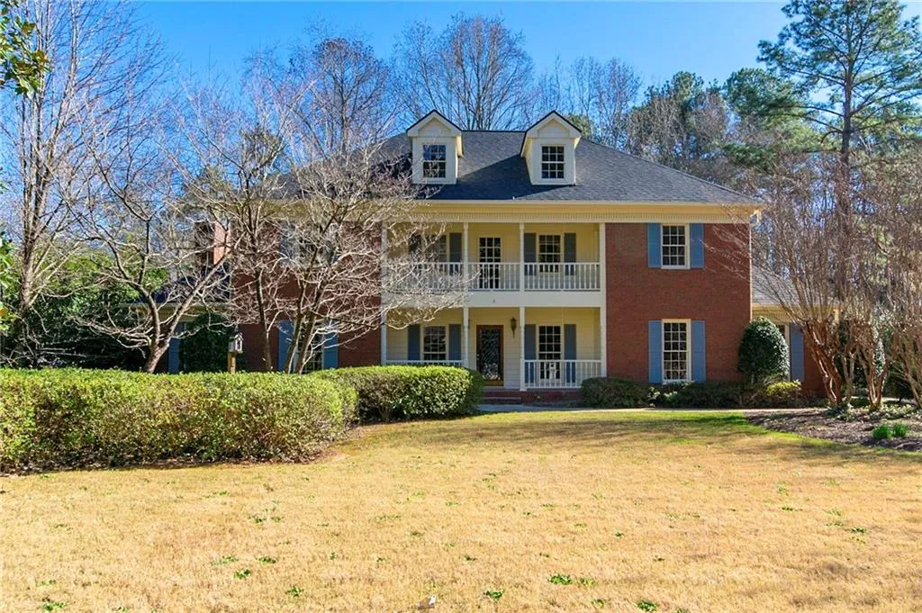 1865 Redbourne Drive, Sandy Springs, Georgia 30350, 4 Bedrooms Bedrooms, ,2 BathroomsBathrooms,Residential,Sold,1865 Redbourne Drive,6987461