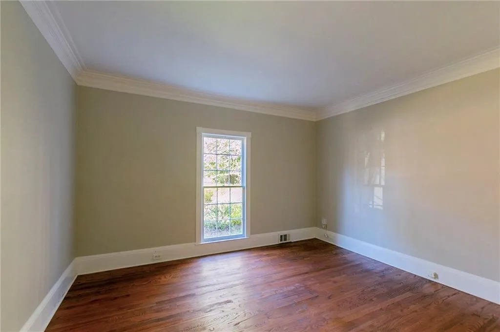 1865 Redbourne Drive, Sandy Springs, Georgia 30350, 4 Bedrooms Bedrooms, ,2 BathroomsBathrooms,Residential,Sold,1865 Redbourne Drive,6987461