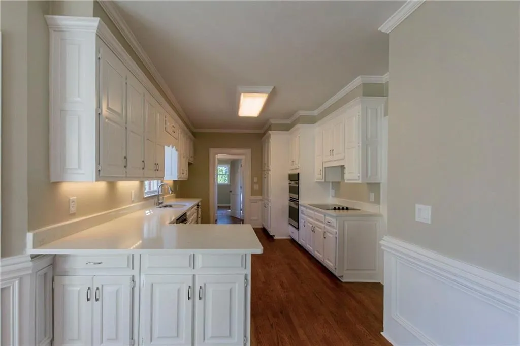 1865 Redbourne Drive, Sandy Springs, Georgia 30350, 4 Bedrooms Bedrooms, ,2 BathroomsBathrooms,Residential,Sold,1865 Redbourne Drive,6987461
