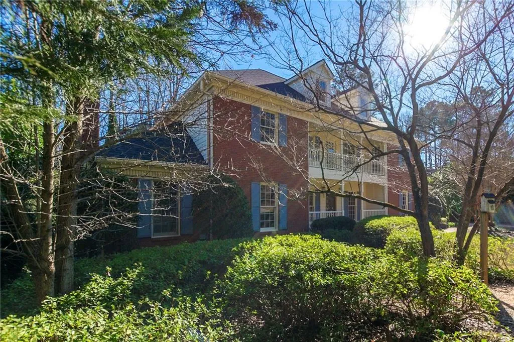 1865 Redbourne Drive, Sandy Springs, Georgia 30350, 4 Bedrooms Bedrooms, ,2 BathroomsBathrooms,Residential,Sold,1865 Redbourne Drive,6987461