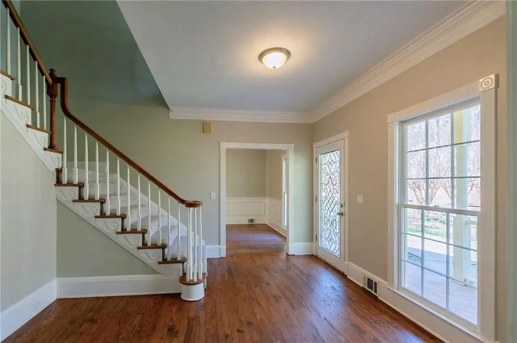 1865 Redbourne Drive, Sandy Springs, Georgia 30350, 4 Bedrooms Bedrooms, ,2 BathroomsBathrooms,Residential,Sold,1865 Redbourne Drive,6987461