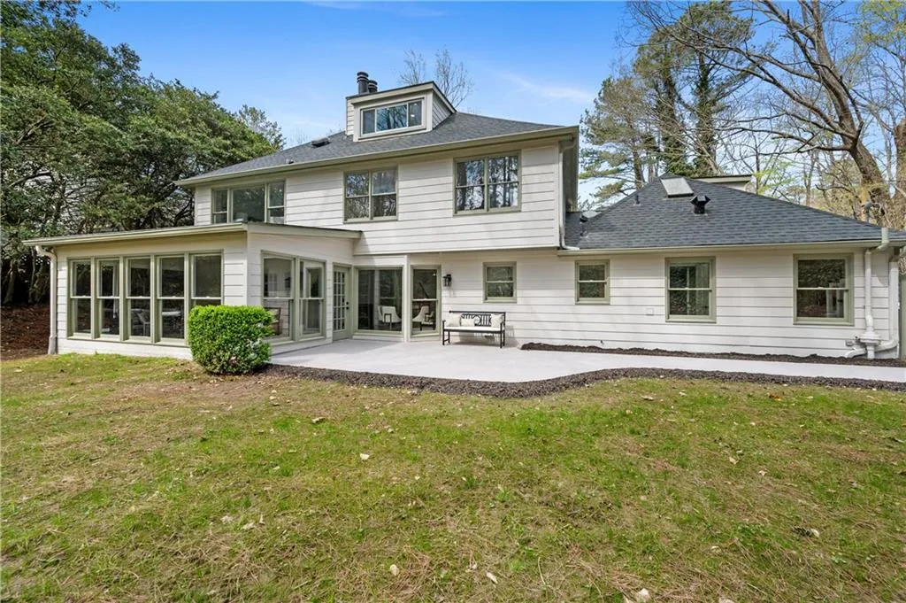 6125 Blackwater Trail, Atlanta, Georgia 30328, 6 Bedrooms Bedrooms, ,4 BathroomsBathrooms,Residential,Sold,6125 Blackwater Trail,7191784