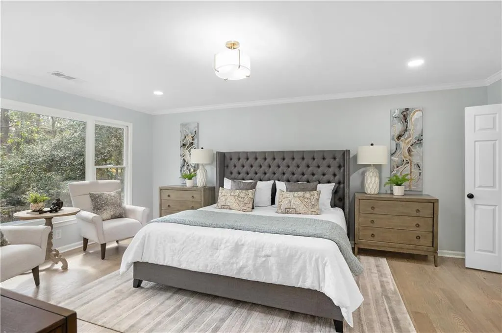 6125 Blackwater Trail, Atlanta, Georgia 30328, 6 Bedrooms Bedrooms, ,4 BathroomsBathrooms,Residential,Sold,6125 Blackwater Trail,7191784