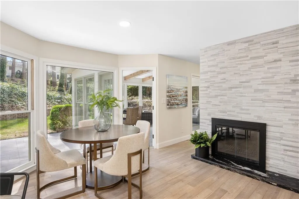 6125 Blackwater Trail, Atlanta, Georgia 30328, 6 Bedrooms Bedrooms, ,4 BathroomsBathrooms,Residential,Sold,6125 Blackwater Trail,7191784