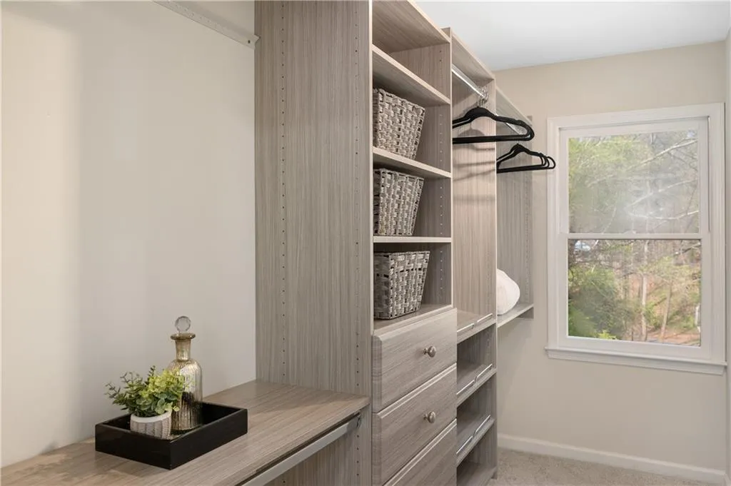 6125 Blackwater Trail, Atlanta, Georgia 30328, 6 Bedrooms Bedrooms, ,4 BathroomsBathrooms,Residential,Sold,6125 Blackwater Trail,7191784