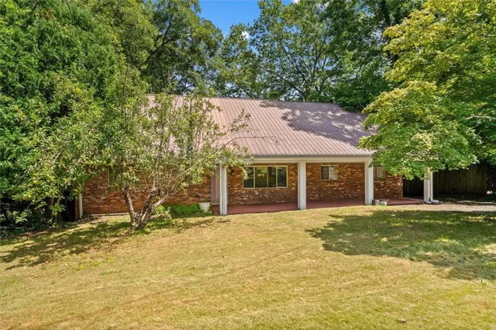 1301 Rio Vista Drive, Dalton, Georgia 30720