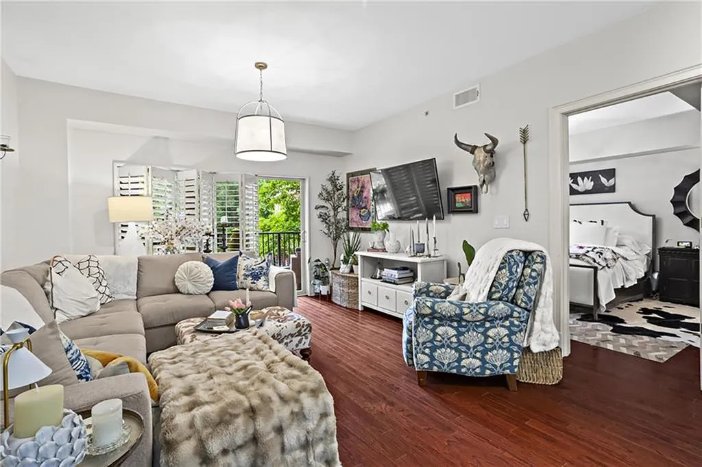 200 River Vista Drive Unit 314, Sandy Springs, Georgia 30339, 1 Bedroom Bedrooms, ,1 BathroomBathrooms,Residential,For Sale,200 River Vista Drive Unit 314,7634993