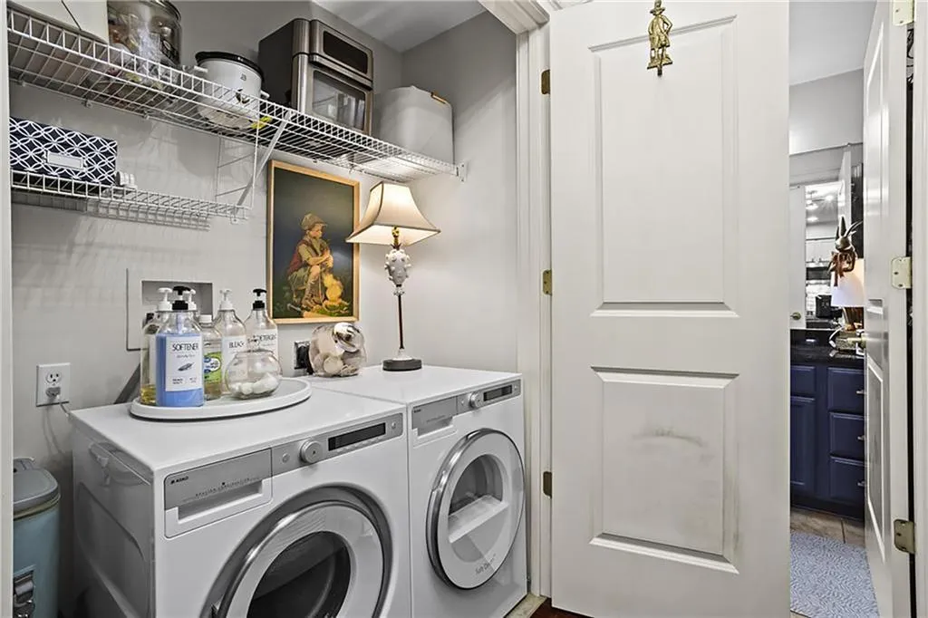 200 River Vista Drive Unit 314, Sandy Springs, Georgia 30339, 1 Bedroom Bedrooms, ,1 BathroomBathrooms,Residential,For Sale,200 River Vista Drive Unit 314,7634993