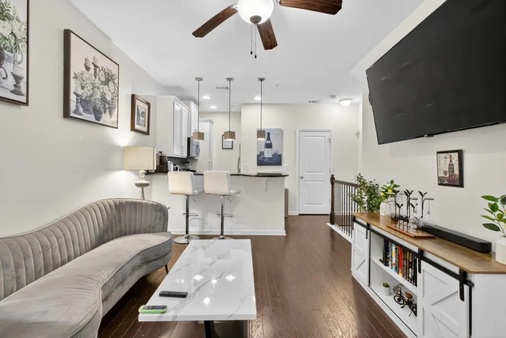 215 Semel Drive Unit 454, Atlanta, Georgia 30309, 2 Bedrooms Bedrooms, 0 ,2 BathroomsBathrooms,Residential,For Sale,215 Semel Drive Unit 454,7714393