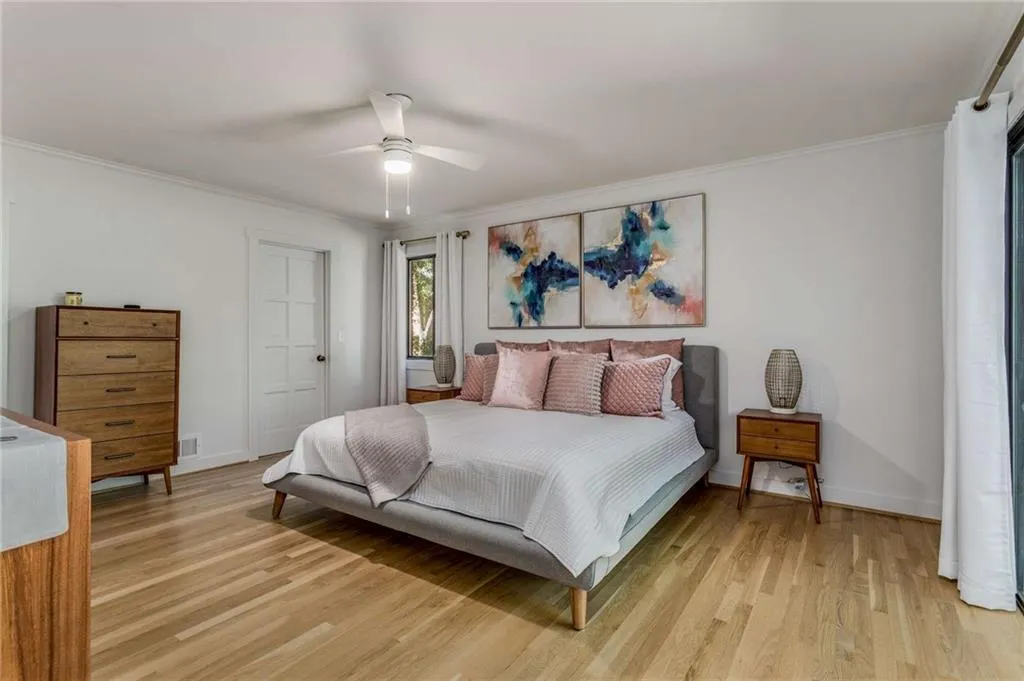 255 Brackenwood Circle, Sandy Springs, Georgia 30328, 3 Bedrooms Bedrooms, ,3 BathroomsBathrooms,Residential,Sold,255 Brackenwood Circle,7121435