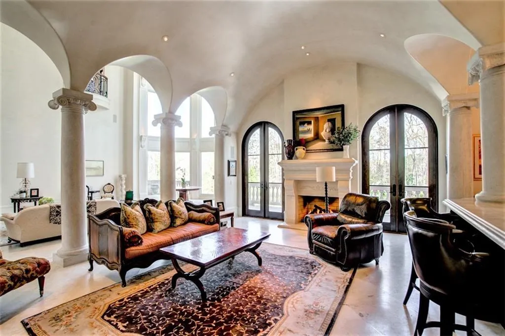 Georgia 30327, ,7 BathroomsBathrooms,Residential,Sold,6617995