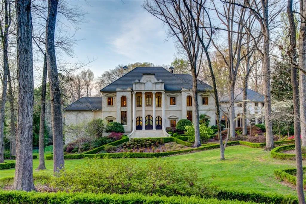 Georgia 30327, ,7 BathroomsBathrooms,Residential,Sold,6617995