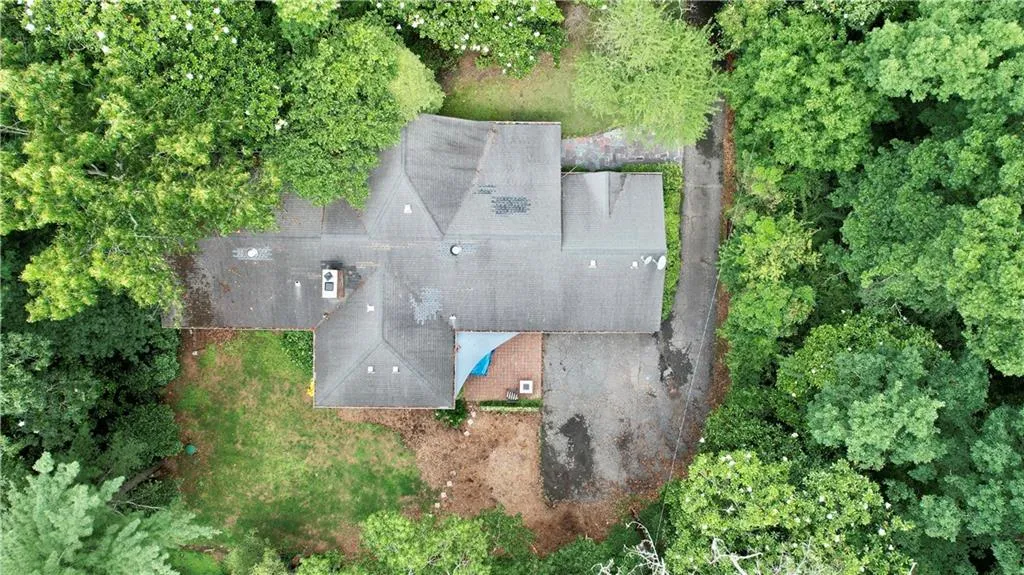 5335 Peachtree Dunwoody Road, Sandy Springs, Georgia 30342, 4 Bedrooms Bedrooms, ,3 BathroomsBathrooms,Residential,Sold,5335 Peachtree Dunwoody Road,6898724