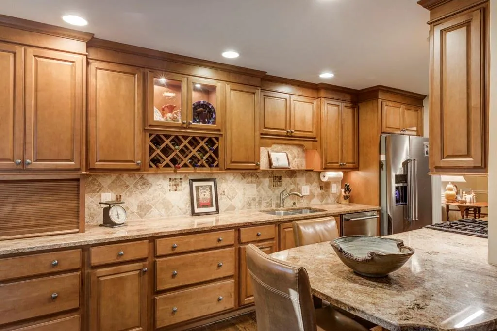 1003 Dunwoody Chace Unit 1003, Sandy Springs, Georgia 30328, 3 Bedrooms Bedrooms, ,3 BathroomsBathrooms,Residential,Sold,1003 Dunwoody Chace Unit 1003,6973545