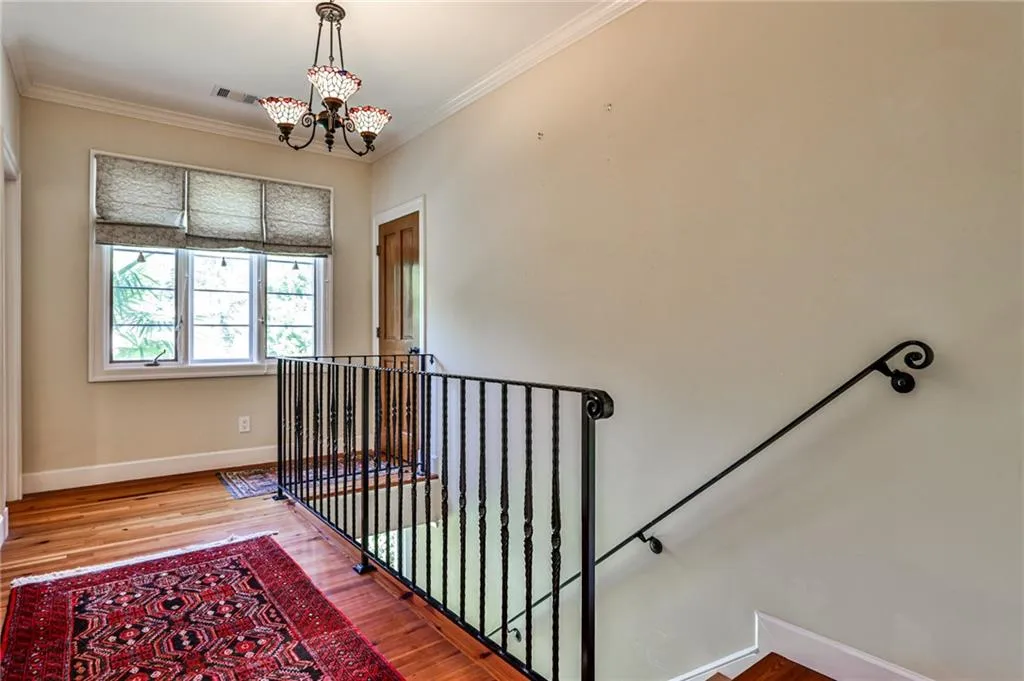 2837 N Hills Drive Ne, Atlanta, Georgia 30305, 5 Bedrooms Bedrooms, ,3 BathroomsBathrooms,Residential,For Sale,2837 N Hills Drive Ne,7639736