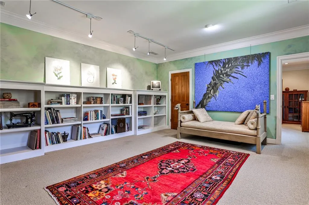 2837 N Hills Drive Ne, Atlanta, Georgia 30305, 5 Bedrooms Bedrooms, ,3 BathroomsBathrooms,Residential,For Sale,2837 N Hills Drive Ne,7639736