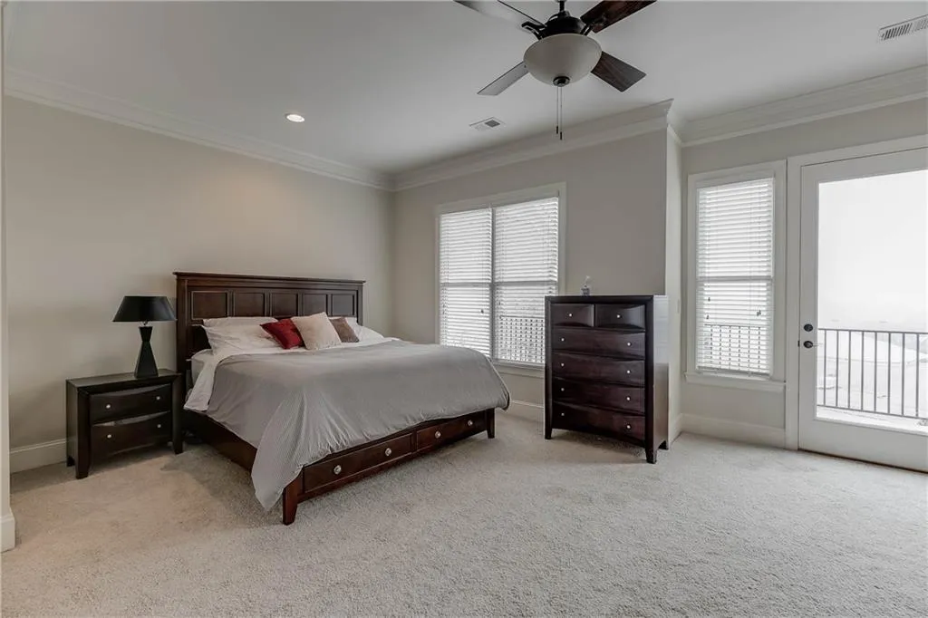 6027 City Walk Lane Unit 5, Atlanta, Georgia 30328, 3 Bedrooms Bedrooms, ,3 BathroomsBathrooms,Residential,Sold,6027 City Walk Lane Unit 5,6504907