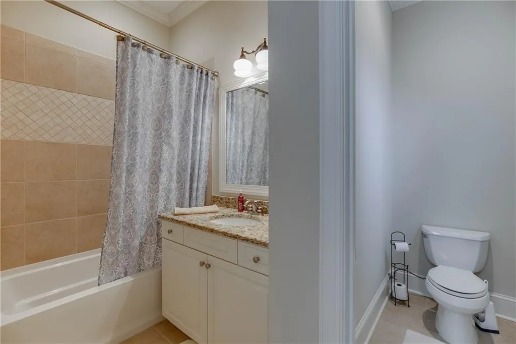6027 City Walk Lane Unit 5, Atlanta, Georgia 30328, 3 Bedrooms Bedrooms, ,3 BathroomsBathrooms,Residential,Sold,6027 City Walk Lane Unit 5,6504907