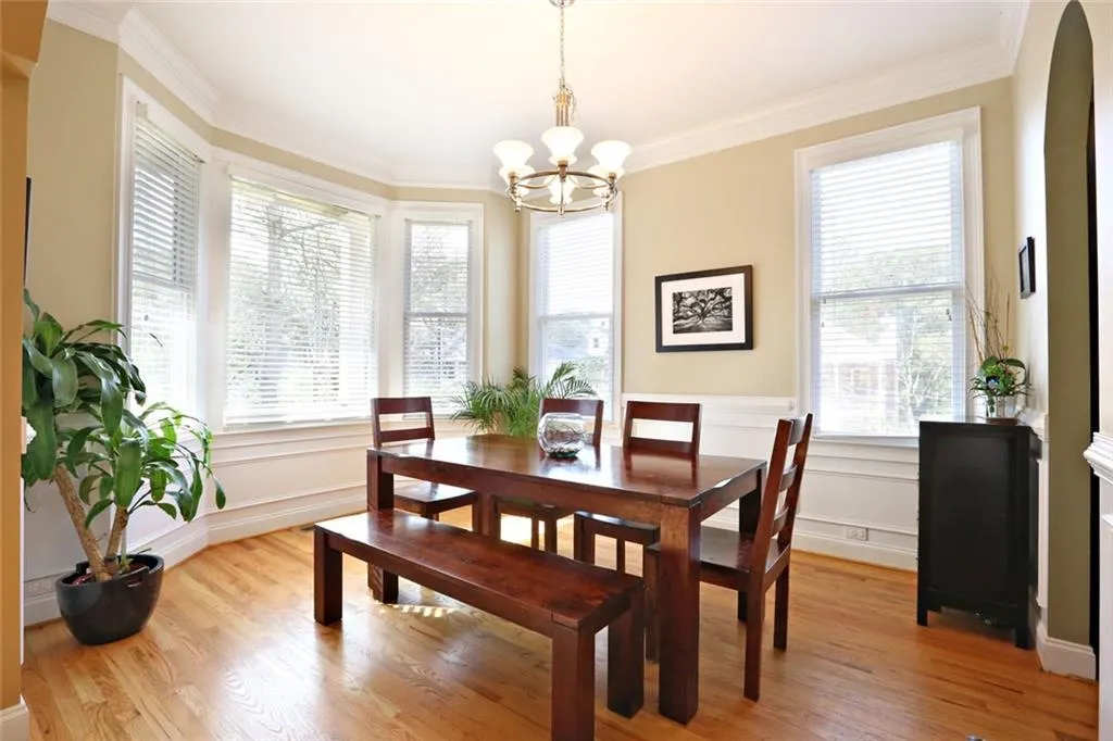 2349 Thomas Road Nw, Atlanta, Georgia 30318, 4 Bedrooms Bedrooms, ,3 BathroomsBathrooms,Residential,Sold,2349 Thomas Road Nw,5676711