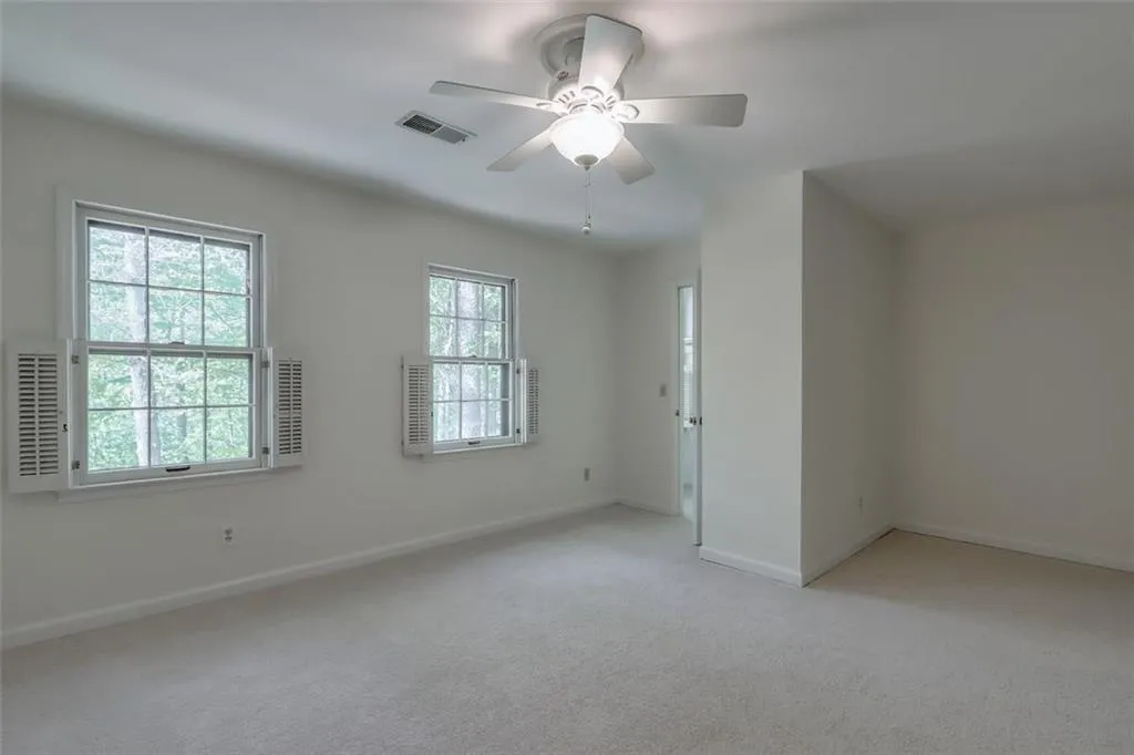 100 N Mill Road, Sandy Springs, Georgia 30328, 4 Bedrooms Bedrooms, ,3 BathroomsBathrooms,Residential,Sold,100 N Mill Road,6873207