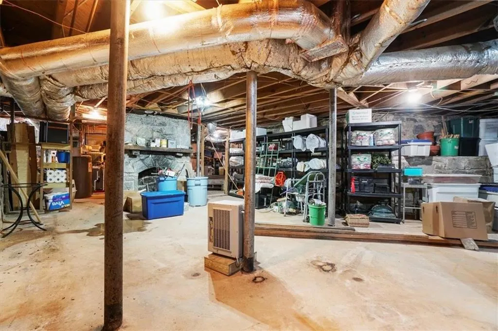 3061 Peachtree Drive Ne, Atlanta, Georgia 30305, 3 Bedrooms Bedrooms, 0 ,2 BathroomsBathrooms,Residential,For Sale,3061 Peachtree Drive Ne,7745718