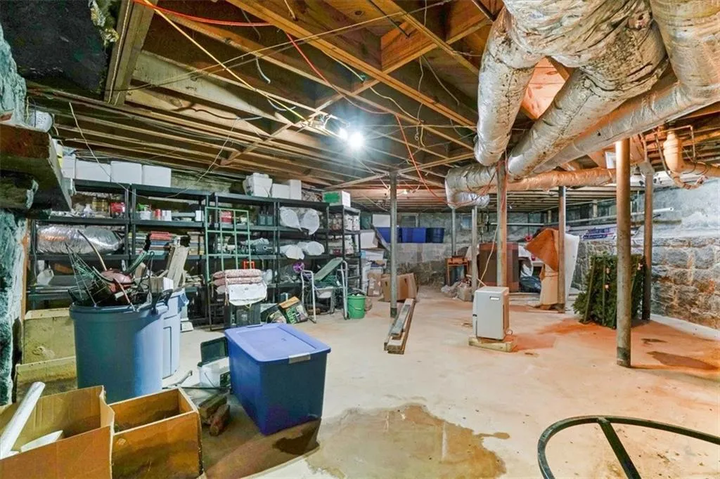 3061 Peachtree Drive Ne, Atlanta, Georgia 30305, 3 Bedrooms Bedrooms, 0 ,2 BathroomsBathrooms,Residential,For Sale,3061 Peachtree Drive Ne,7745718