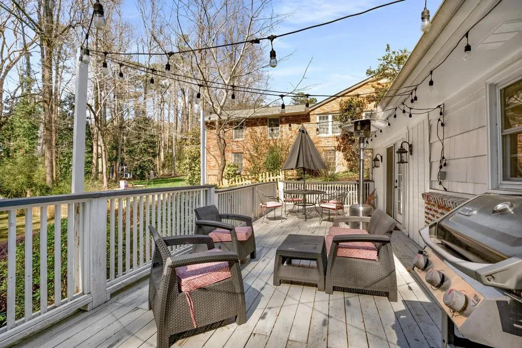 6404 Colebridge Road, Sandy Springs, Georgia 30328, 4 Bedrooms Bedrooms, ,2 BathroomsBathrooms,Residential,Sold,6404 Colebridge Road,7346084