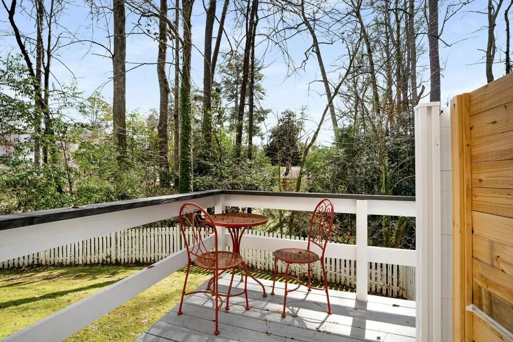 6404 Colebridge Road, Sandy Springs, Georgia 30328, 4 Bedrooms Bedrooms, ,2 BathroomsBathrooms,Residential,Sold,6404 Colebridge Road,7346084