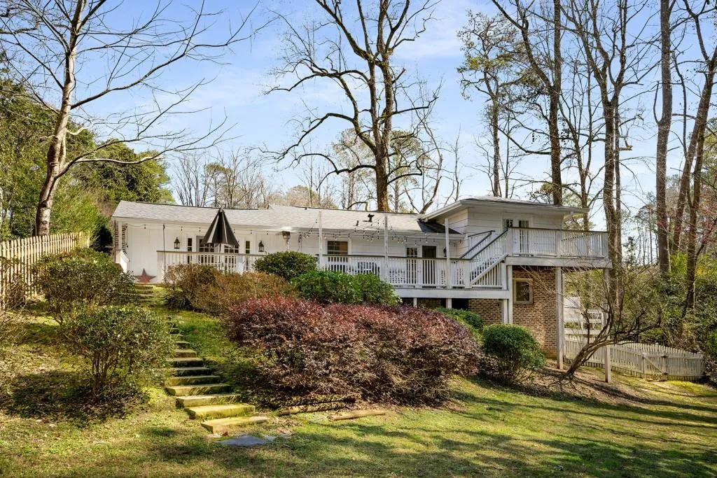 6404 Colebridge Road, Sandy Springs, Georgia 30328, 4 Bedrooms Bedrooms, ,2 BathroomsBathrooms,Residential,Sold,6404 Colebridge Road,7346084