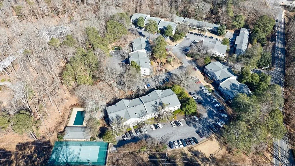 3482 Essex Avenue, Atlanta, Georgia 30339, 2 Bedrooms Bedrooms, ,2 BathroomsBathrooms,Residential,For Sale,3482 Essex Avenue,7669506