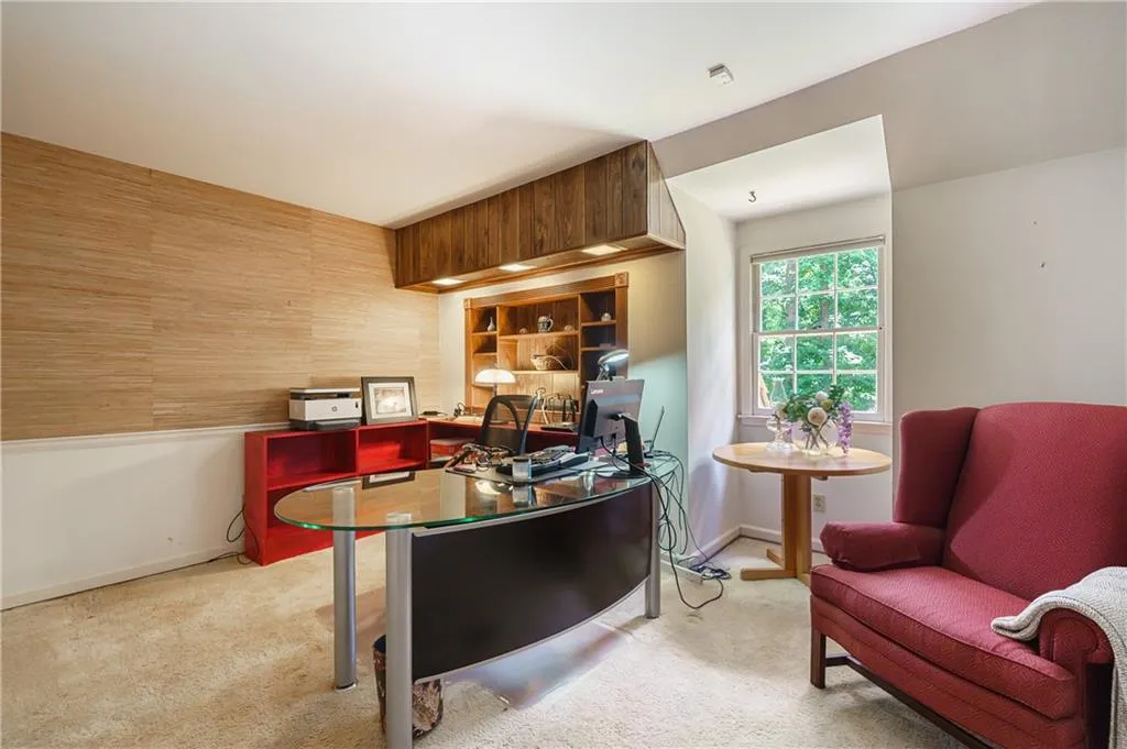 1060 Huntcliff, Sandy Springs, Georgia 30350, 6 Bedrooms Bedrooms, ,3 BathroomsBathrooms,Residential,Sold,1060 Huntcliff,6907601