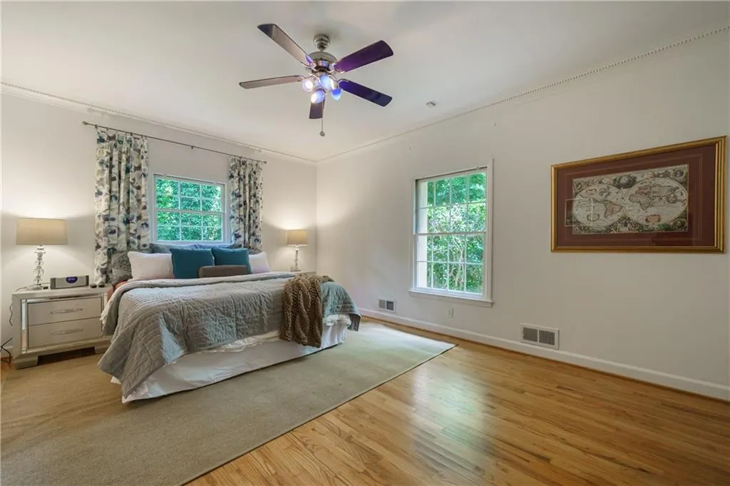 1060 Huntcliff, Sandy Springs, Georgia 30350, 6 Bedrooms Bedrooms, ,3 BathroomsBathrooms,Residential,Sold,1060 Huntcliff,6907601