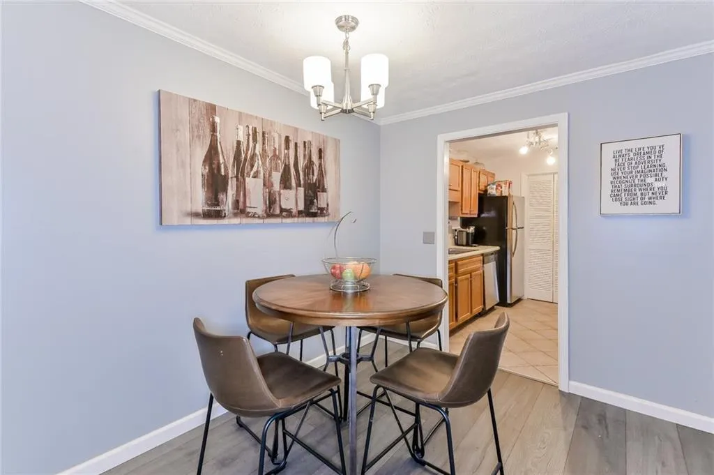 1103 Gettysburg Place, Sandy Springs, Georgia 30350, 2 Bedrooms Bedrooms, ,2 BathroomsBathrooms,Residential,Sold,1103 Gettysburg Place,6536045