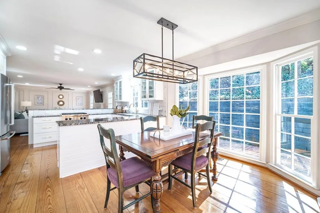 955 Lost Forest Drive, Sandy Springs, Georgia 30328, 5 Bedrooms Bedrooms, ,4 BathroomsBathrooms,Residential,Sold,955 Lost Forest Drive,7012604
